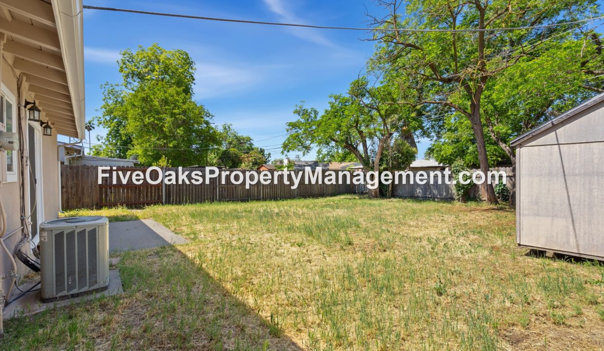 2529 Anna Way (21)