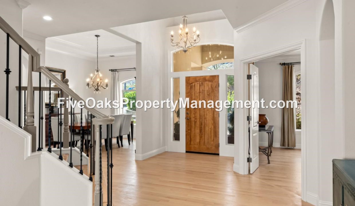 5185 Mertola Drive (10)