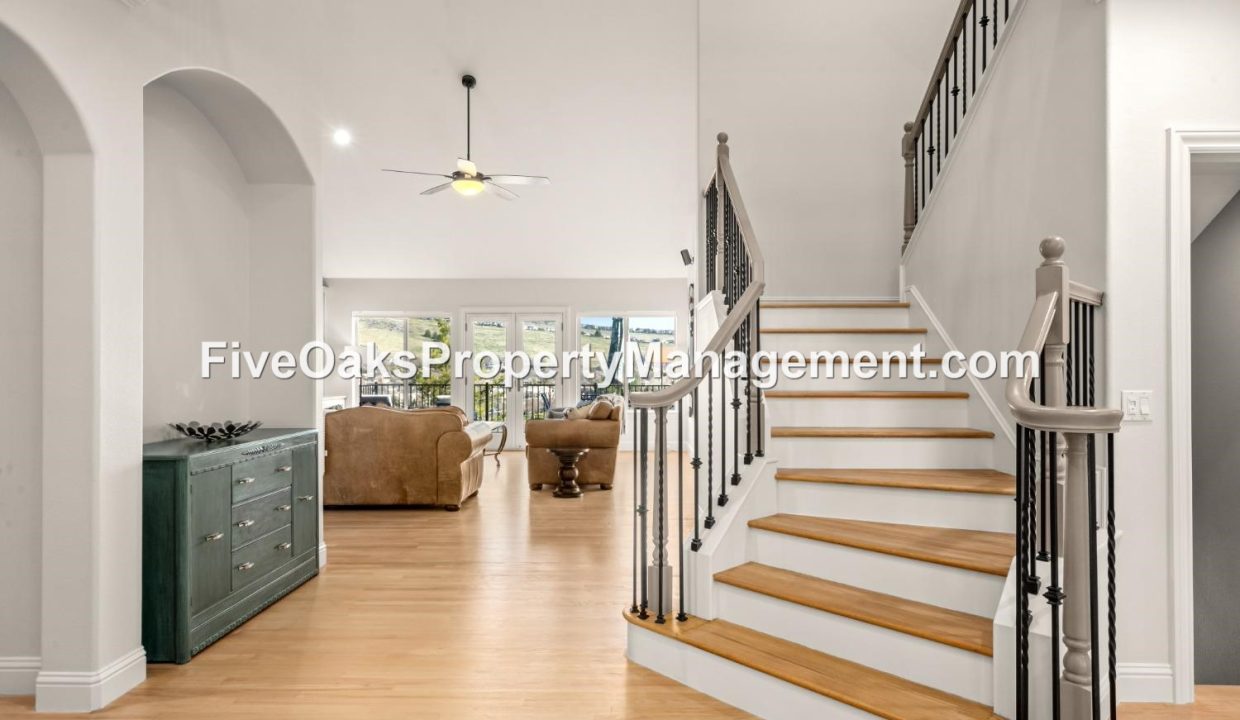 5185 Mertola Drive (15)