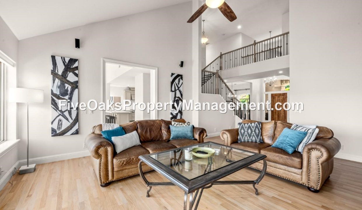 5185 Mertola Drive (18)
