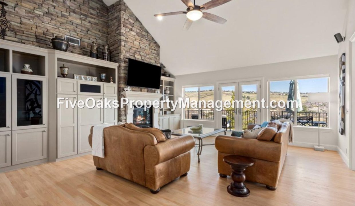 5185 Mertola Drive (23)