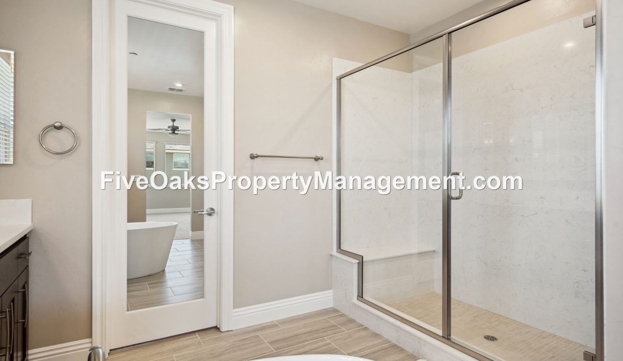 6990 Saratoga Estates Drive (17)