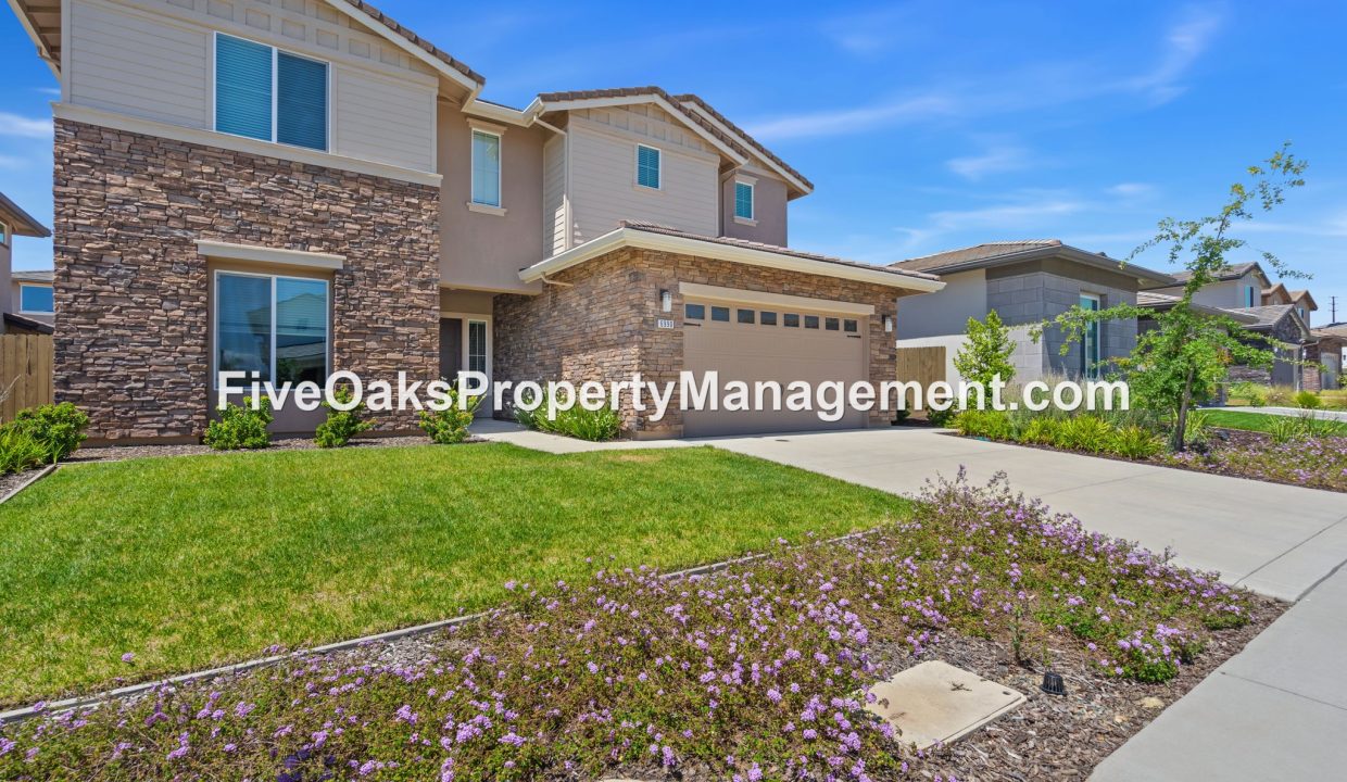 6990 Saratoga Estates Drive (2)