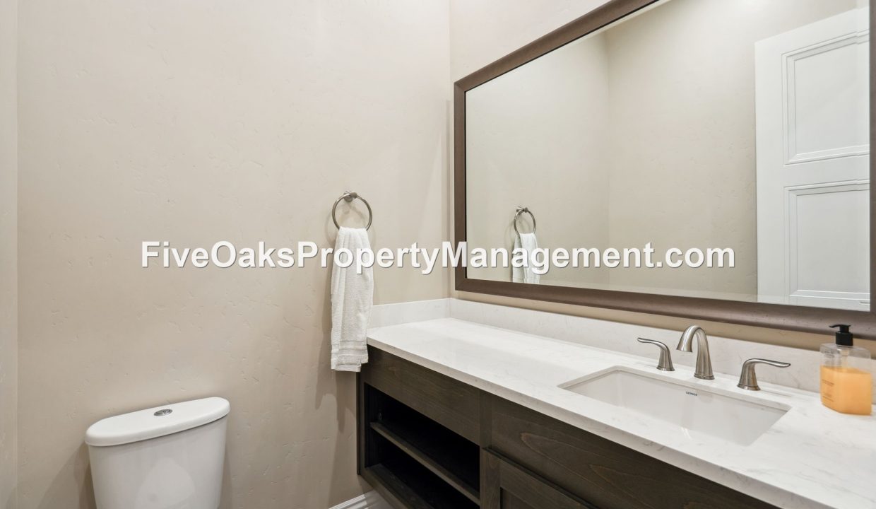 6990 Saratoga Estates Drive (30)