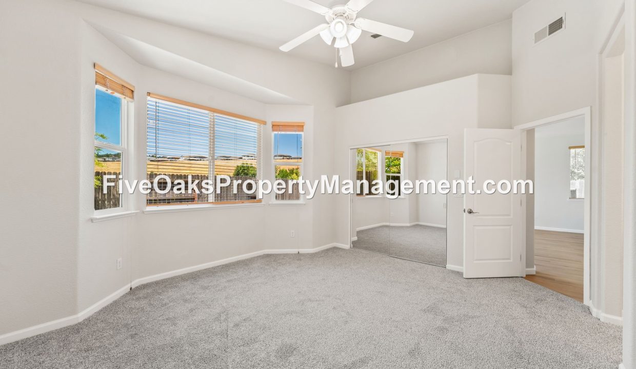 2242 Zittel Dr (13)