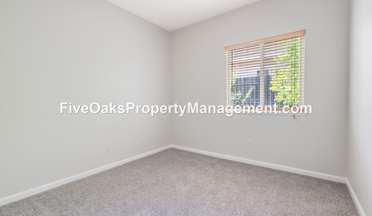 2242 Zittel Dr (18)