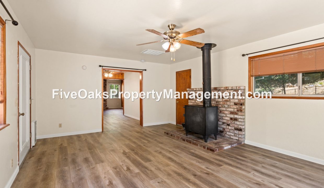 520 Fowler Lane (15)