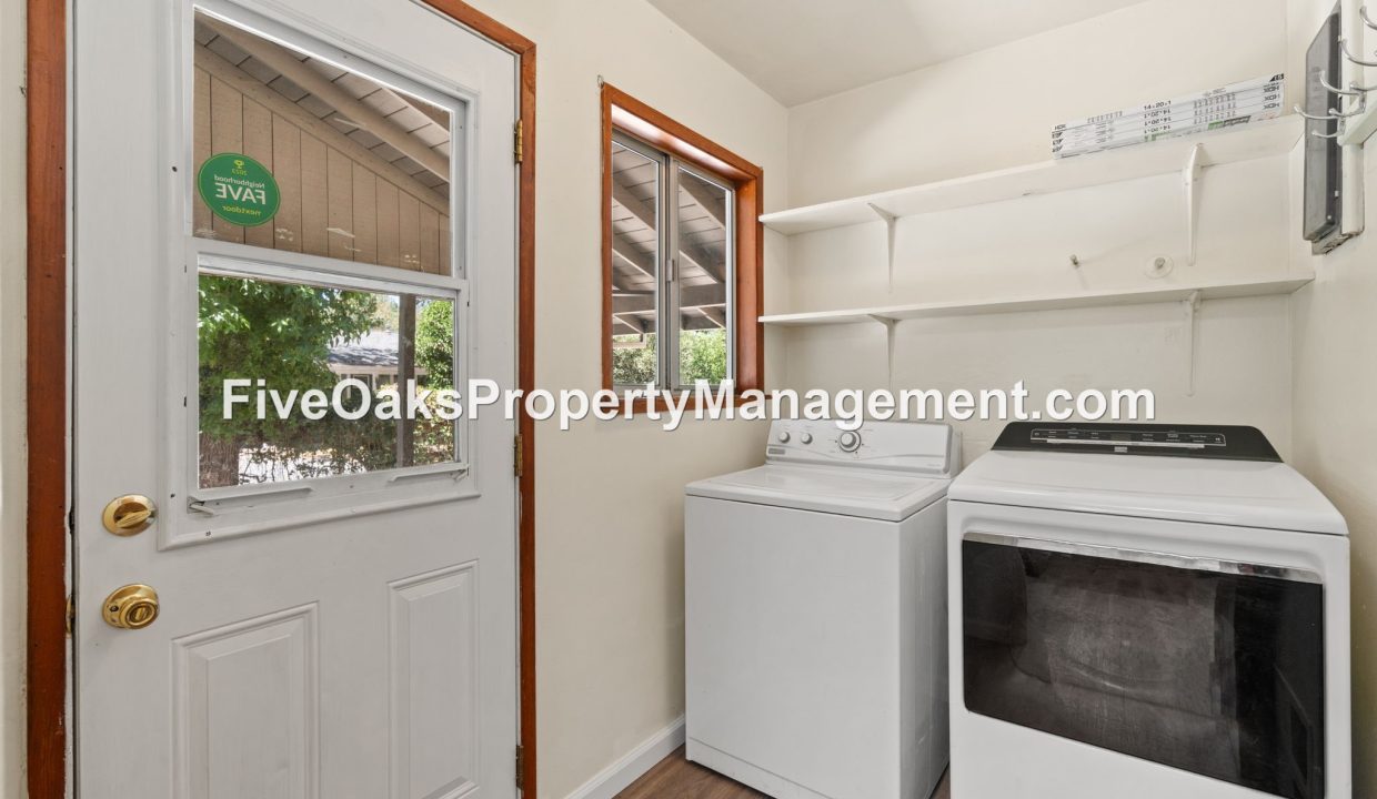 520 Fowler Lane (24)