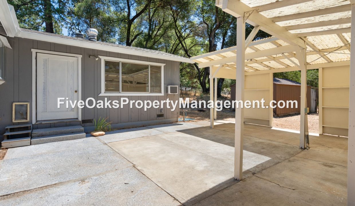 520 Fowler Lane (25)