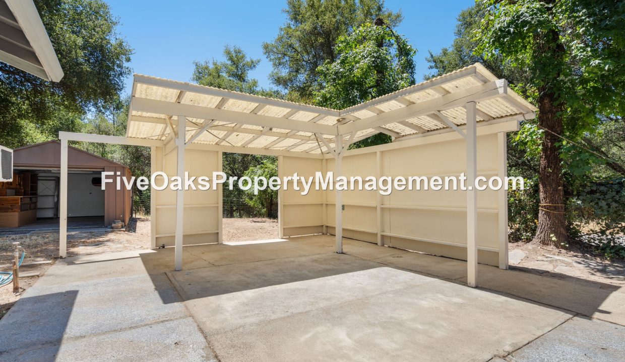 520 Fowler Lane (26)
