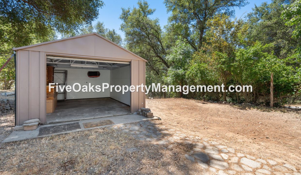 520 Fowler Lane (30)