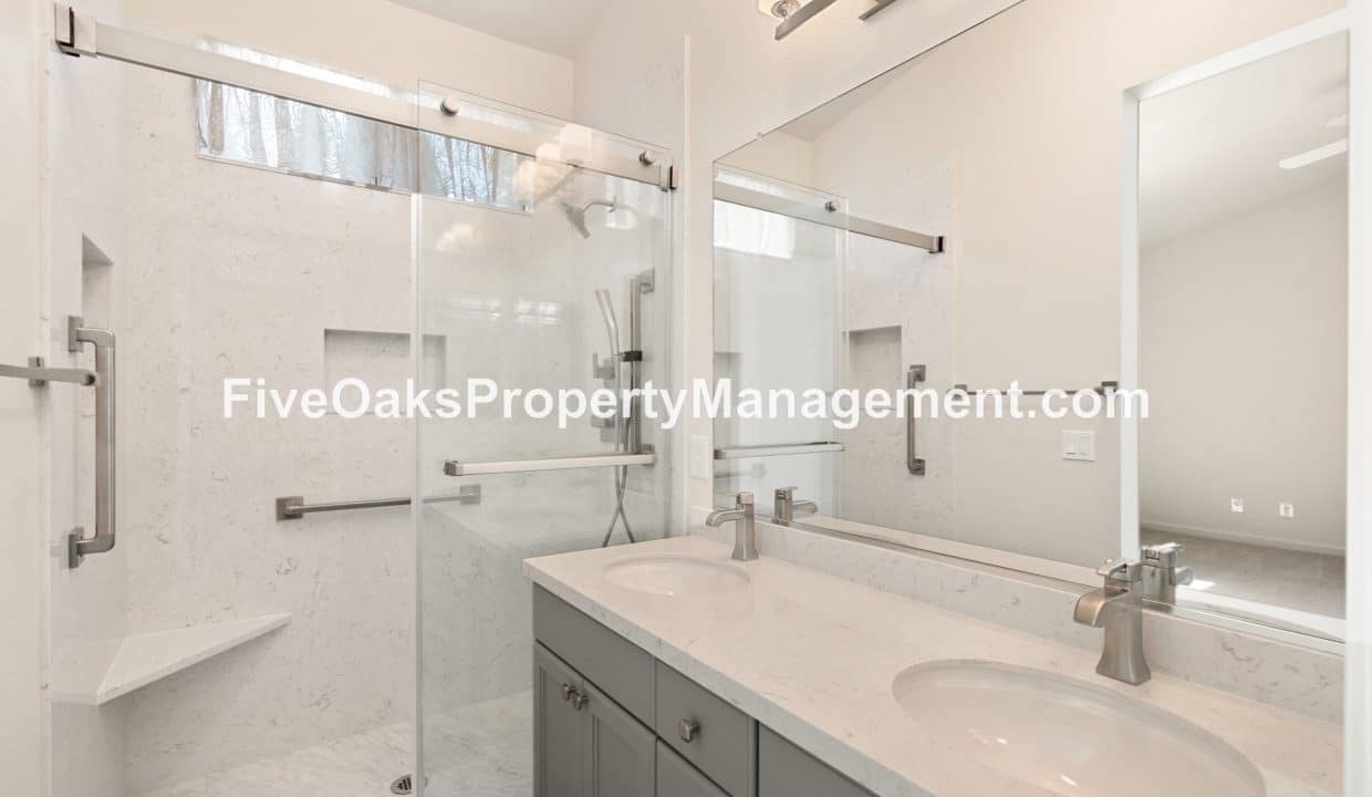 885 Rathbone Circle (5)