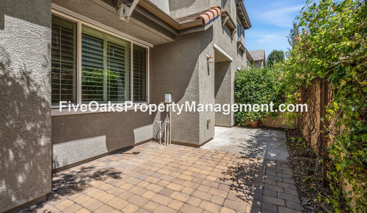 101 Matisse Lane (24)