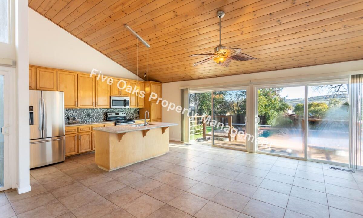 2815 Stanford Lane (12)