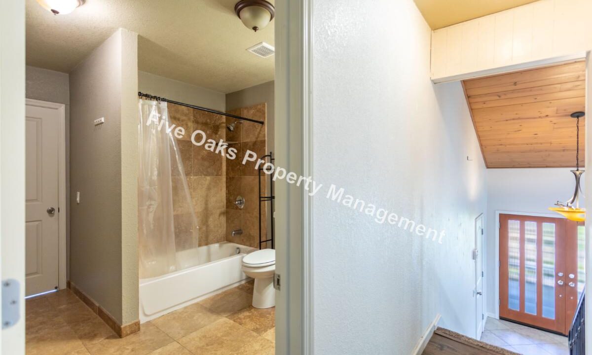 2815 Stanford Lane (23)