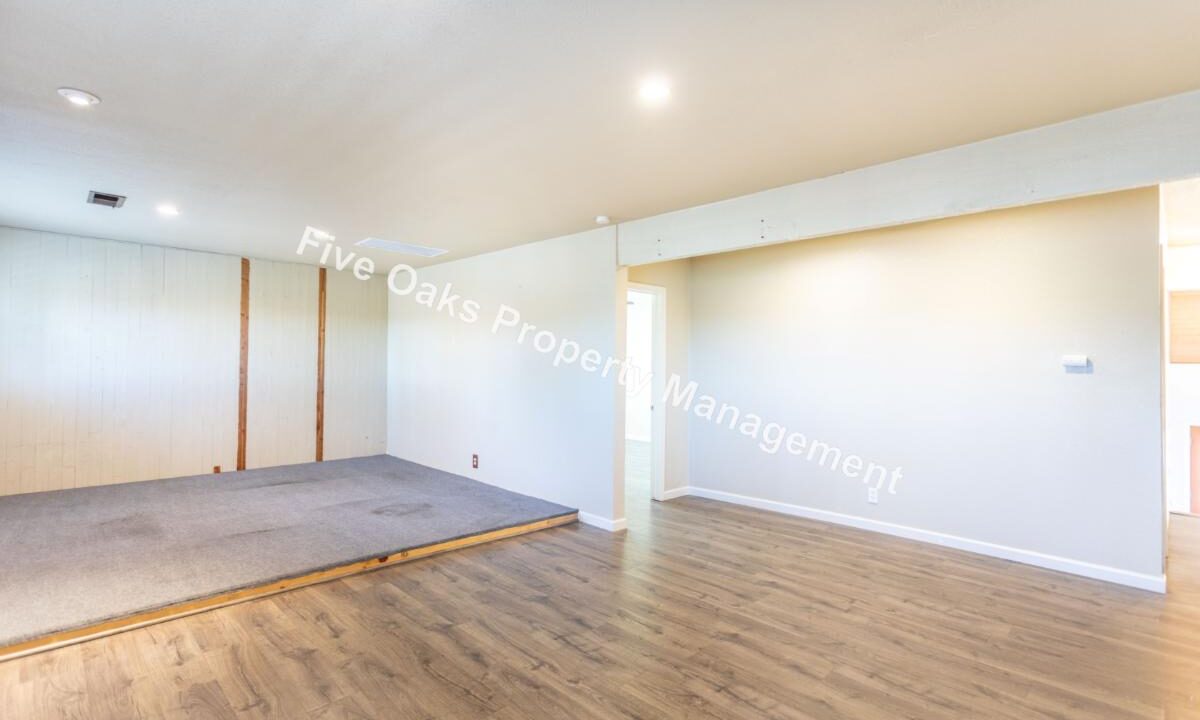 2815 Stanford Lane (26)