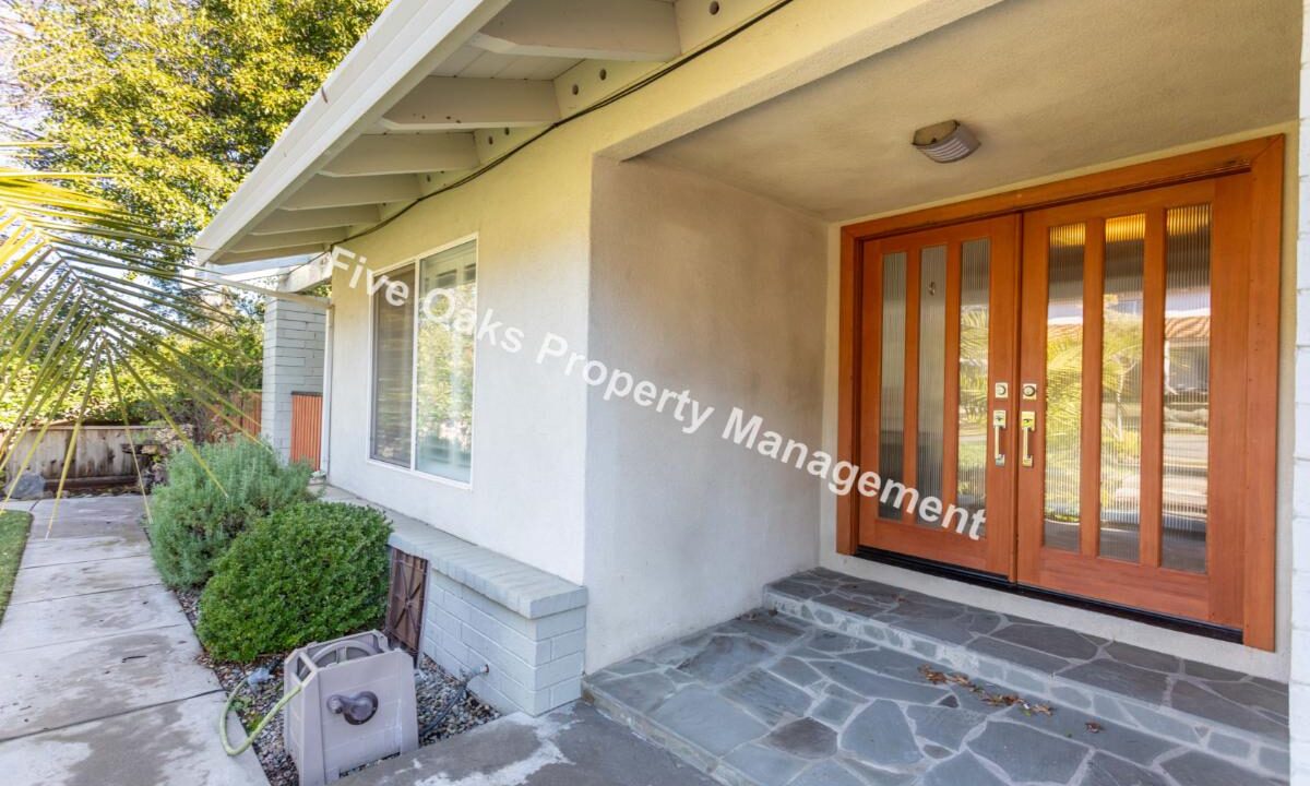 2815 Stanford Lane (6)