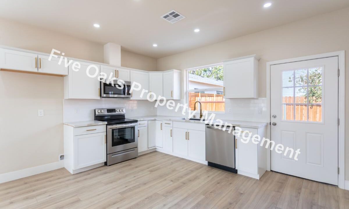 811.5 Natoma Street (20)
