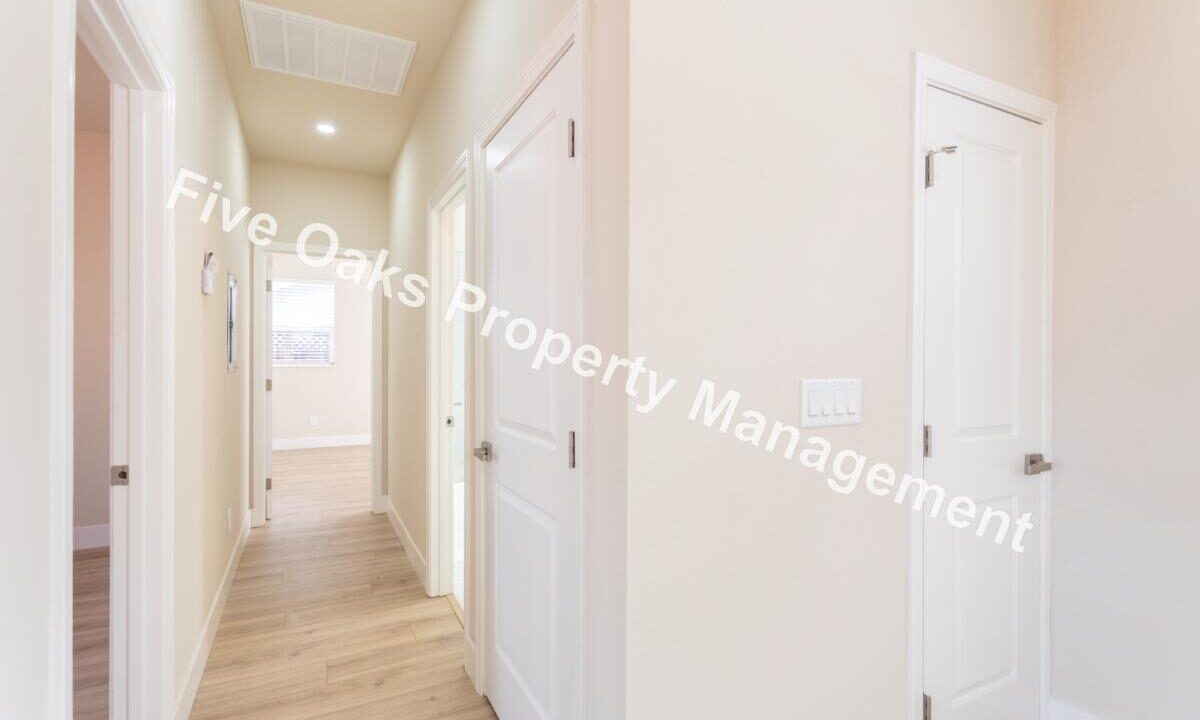 811.5 Natoma Street (24)